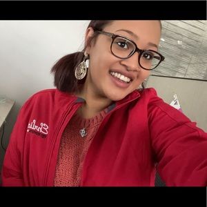 Meet your Posher, Erin